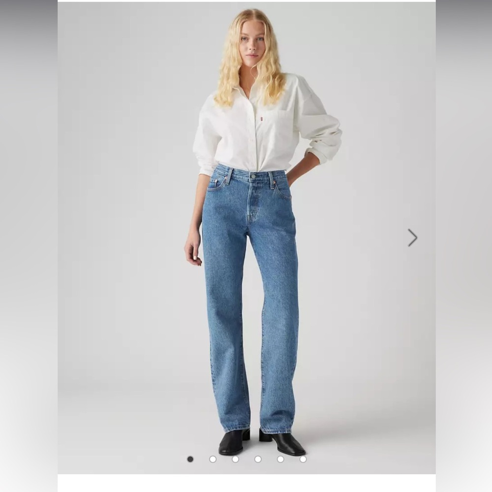 Levi's Women's Straight Leg 501 90’s Blue Jeans